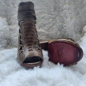 Freebird by Steven Eagle distressed leather